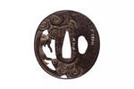 tsuba, 1934.317, M949, 20862.9, Photographed by Andrew Hales, digital, 09 Sep 2016, © Auckland Museum CC BY