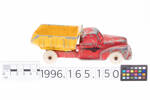 toy truck, 1996.165.150, Photographed by Andrew Hales, digital, 15 Jun 2018, © Auckland Museum CC BY