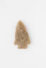 projectile point, 1932.233, 18054.2, 724, Photographed by Andrew Hales, digital, 21 Feb 2018, © Auckland Museum CC BY