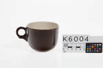 teacup, 1990.10, K6004, © Auckland Museum CC BY