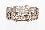 bracelet; 1932.233; 753, 17735, M113; Photographed by Denise Baynham; digital; 13 Dec 2017; © Auckland Museum CC BY