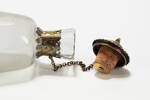flask and stopper, 1932.233, 17606, 560, G108, 413, Photographed 14 Sep 2020, © Auckland Museum CC BY
