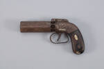 revolver, A7048, Photographed by Richard NG, digital, 12 Jan 2017, © Auckland Museum CC BY