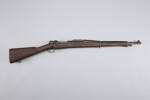 rifle, bolt action, W1983, no.052214, Photographed by Richard NG, digital, 16 Mar 2017, © Auckland Museum CC BY