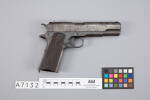 pistol, automatic, A7132, Photographed by Richard NG, digital, 17 Jan 2017, © Auckland Museum CC BY