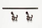 towel rail with brackets, 1995x2.421, © Auckland Museum CC BY