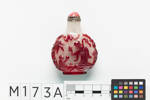 snuff bottle, 1934.317, 19, 36418, 36418.3, M173A, Photographed by Richard Ng, digital, 30 Aug 2018, © Auckland Museum CC BY