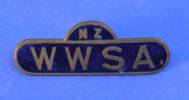 badge, WWSA [2005.58.4] obverse