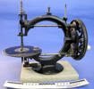 sewing machine ("Little Wanzer") [col.0006]