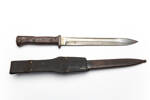 bayonet and scabbard and frog W2502