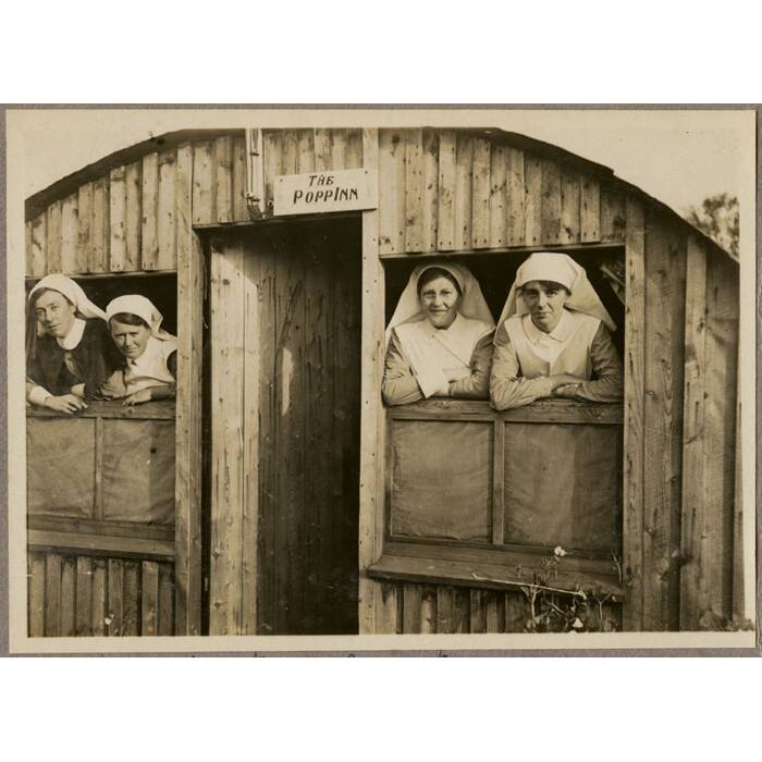 Some jolly sisters in the quarters at the N.Z. Stationary Hospital.