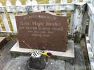 In Loving Memory Of
ELSIE MARY BROOKS
Nee’ SISTER CURTIS 22/299
Died 12 Dec 1942
Aged 52 years