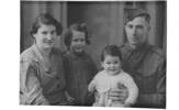 George Laurie Jackson wife Alma Annie (nee Stowell) daughters Patricia and Beverley c 1944