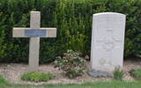 La Ville-Aux-Bois British Cemetery. Grave 3.B.1A