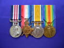 Laurence WESTHEAD MM - 12/3502 - medals