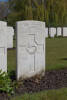 16-1459 Pte V Ruru&#39;s Grave in the Underhill Farm Cemetery, Comines-Warneton, Hainaut, Belgium