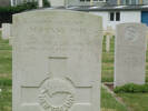 Gravestone, Brest Cemetery, close detail (provided by Gildas, February 2010) - This image may be subject to copyright