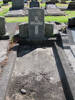 Images of gravestone at Manukau Memorial Gardens Cemetery provided by Sarndra Lees 2010 - Image has All Rights Reserved.