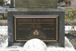Headstone, O'Neills Point Cemetery (photo J. Halpin 2011) - This image may be subject to copyright
