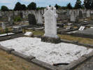 Gravestones, Linwood Cemetery (photo Sarndra Lees, January 2009) - Image has All Rights Reserved.