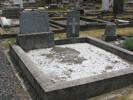 Grave, Linwood Cemetery (photo Sarndra Lees, January 2010) - Image has All Rights Reserved.