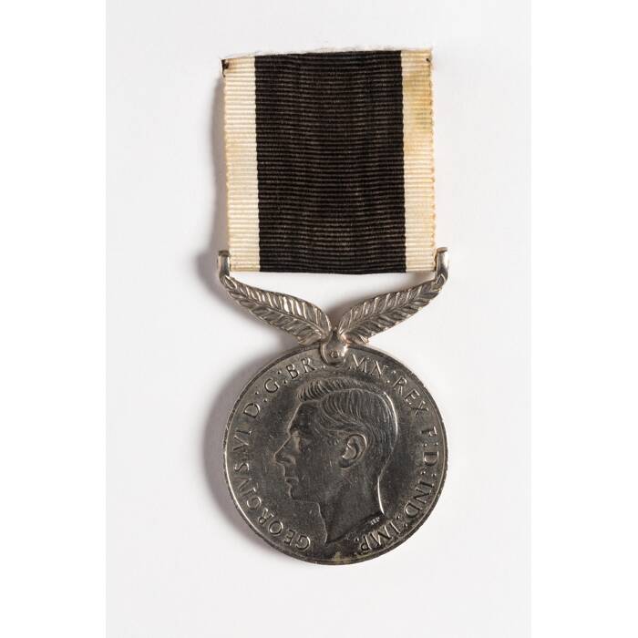 New Zealand War Service Medal 1939-45 2001.25.903.5