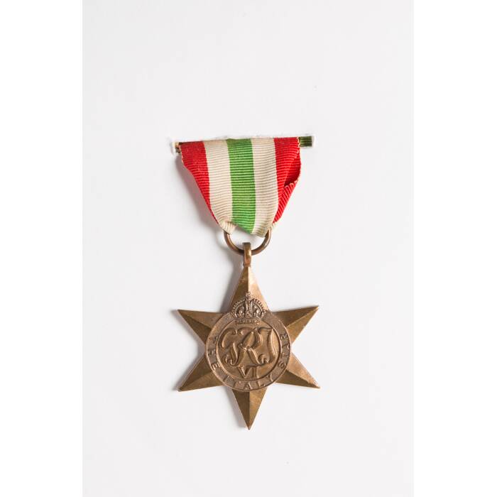 medal, campaign, 2001.25.94.3, Spink: 160, Photographed by Andrew Hales, digital, 27 Jul 2016, © Auckland Museum CC BY