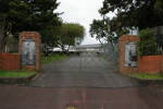 Oratia School War Memorial Gate, 1 Shaw Rd, Oratia, Auckland 0604. Image provided by John Halpin 2012, CC BY John Halpin 2012