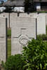 Headstone of Sapper Frank Gladstone Rameka Young (46423). Lijssenthoek Military Cemetery, Poperinge, West-Vlaanderen, Belgium. New Zealand War Graves Trust (BECL9910). CC BY-NC-ND 4.0.
