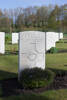 Headstone of Private Percy Frederick Dobbie (6/3300). Underhill Farm Cemetery, Comines-Warneton, Hainaut, Belgium. New Zealand War Graves Trust (BEEI7510). CC BY-NC-ND 4.0.
