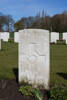 Headstone of Rifleman Samuel Orr Lothian (26/116). Underhill Farm Cemetery, Comines-Warneton, Hainaut, Belgium. New Zealand War Graves Trust (BEEI7538). CC BY-NC-ND 4.0.