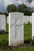 Headstone of Second Lieutenant Frederick Howard (1/384). Wulverghem-Lindenhoek Road Military Cemetery, Heuvelland, West-Vlaanderen, Belgium. New Zealand War Graves Trust (BEEW8576). CC BY-NC-ND 4.0.