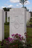 Headstone of Rifleman Louis Hillyard Chapman (12977). Passchendaele New British Cemetery, Zonnebeke, West-Vlaanderen, Belgium. New Zealand War Graves Trust (BEDF9079). CC BY-NC-ND 4.0.
