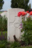 Headstone of Private Robert Fairbairn (35010). Tyne Cot Cemetery, Zonnebeke, West-Vlaanderen, Belgium. New Zealand War Graves Trust (BEEG1744). CC BY-NC-ND 4.0.