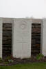 Headstone of Rifleman Thomas Henry Benbow (18948). Messines Ridge British Cemetery, Mesen, West-Vlaanderen, Belgium. New Zealand War Graves Trust (BECT6026). CC BY-NC-ND 4.0.