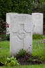 Headstone of Private Lawrence William Eyles (6/224). London Rifle Brigade Cemetery, Comines-Warneton, Hainaut, Belgium. New Zealand War Graves Trust (BECO1209). CC BY-NC-ND 4.0.