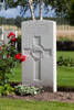 Headstone of Rifleman Herbert John McAnnally (21055). St Quentin Cabaret Military Cemetery, Heuvelland, West-Vlaanderen, Belgium. New Zealand War Graves Trust (BEEA2364). CC BY-NC-ND 4.0.