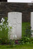 Headstone of Rifleman George Ewell Bisset (25/49). Kandahar Farm Cemetery, Heuvelland, West-Vlaanderen, Belgium. New Zealand War Graves Trust (BEBW1312). CC BY-NC-ND 4.0.