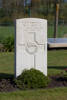 Headstone of Rifleman Walter Charles Groves (18653). Underhill Farm Cemetery, Comines-Warneton, Hainaut, Belgium. New Zealand War Graves Trust (BEEI7475). CC BY-NC-ND 4.0.