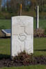 Headstone of Private Benjamin Symons (24/2106). Underhill Farm Cemetery, Comines-Warneton, Hainaut, Belgium. New Zealand War Graves Trust (BEEI7477). CC BY-NC-ND 4.0.