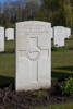 Headstone of Private Te Miere Teua (16/846). Underhill Farm Cemetery, Comines-Warneton, Hainaut, Belgium. New Zealand War Graves Trust (BEEI7522). CC BY-NC-ND 4.0.