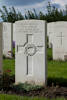 Headstone of Private Francis Edward Davis (27470). Wulverghem-Lindenhoek Road Military Cemetery, Heuvelland, West-Vlaanderen, Belgium. New Zealand War Graves Trust (BEEW8595). CC BY-NC-ND 4.0.