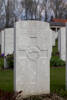 Headstone of Private Alfred Bruce Thompson (41422). Hooge Crater Cemetery, Ieper, West-Vlaanderen, Belgium. New Zealand War Graves Trust (BEBS6795). CC BY-NC-ND 4.0.