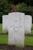 Headstone of Pilot Officer Edgar Lawrence Burke (417016). Heverlee War Cemetery, Leuven, Vlaams-Brabant, Belgium. New Zealand War Graves Trust (BEBR8265). CC BY-NC-ND 4.0.