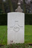Headstone of Sergeant Stanley Holmes Lincoln (41342). Brussels Town Cemetery, Evere, Belgium. New Zealand War Graves Trust (BEAO5785). CC BY-NC-ND 4.0.