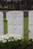 Headstone of Sergeant Cecil Dunn (6/3306). Polygon Wood Cemetery, Zonnebeke, West-Vlaanderen, Belgium. New Zealand War Graves Trust (BEDK6629). CC BY-NC-ND 4.0.