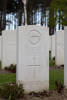 Headstone of Private Arthur Walter Bee (34012). Buttes New British Cemetery, Polygon Wood, Zonnebeke, West-Vlaanderen, Belgium. New Zealand War Graves Trust (BEAR6204). CC BY-NC-ND 4.0.