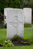 Headstone of Private Lawrence William Eyles (6/224). London Rifle Brigade Cemetery, Comines-Warneton, Hainaut, Belgium. New Zealand War Graves Trust (BECO1210). CC BY-NC-ND 4.0.