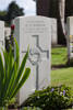 Headstone of Private Robert Hugh Donald (12/1614). St Quentin Cabaret Military Cemetery, Heuvelland, West-Vlaanderen, Belgium. New Zealand War Graves Trust (BEEA2406). CC BY-NC-ND 4.0.