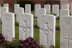 Headstone of Lance Corporal Cecil Frank Booth (21485). Voormezeele Enclosure, West Vlaanderen, Belgium. New Zealand War Graves Trust (BEEL7561). CC BY-NC-ND 4.0.